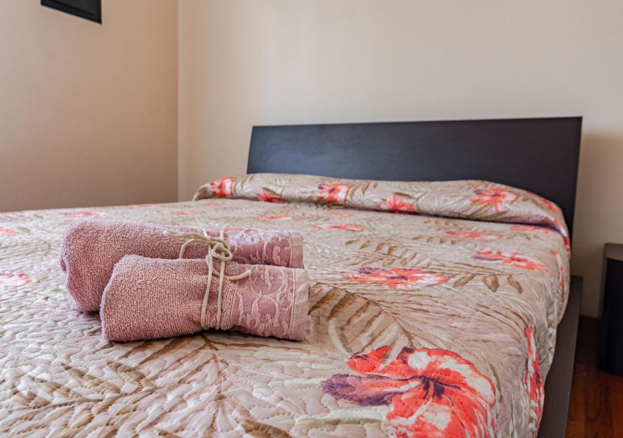 Luxury House Near Train Station Apartment Ливорно Екстериор снимка
